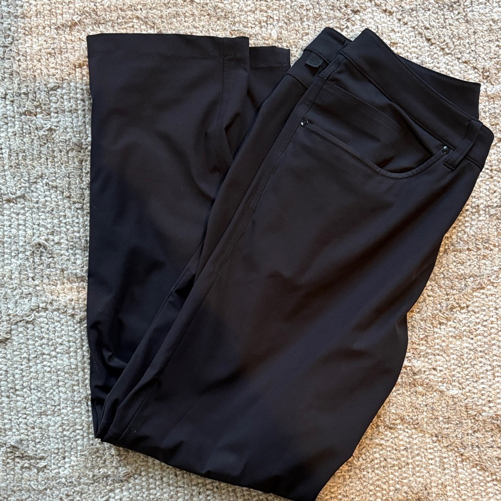 Lululemon Athletica Men's Black Pants